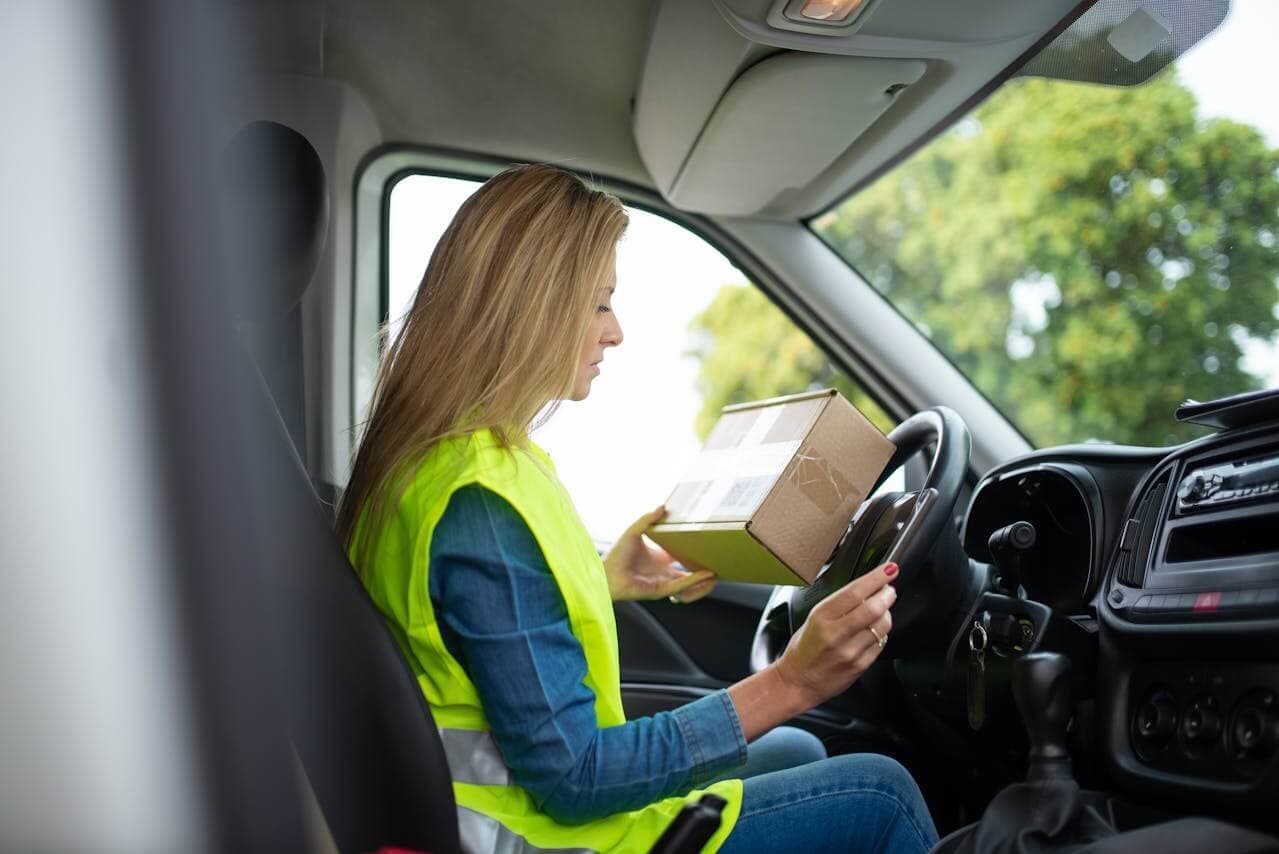 Whiz Delivery driver setting off on a same-day route